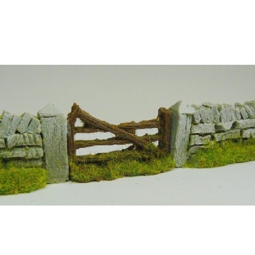 Javis Rough Country Farm Gate - 00 Gauge