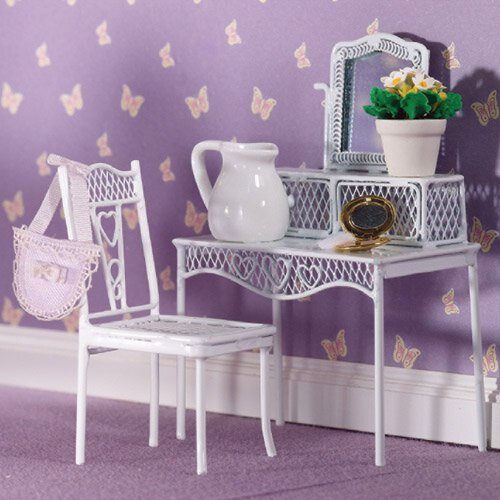 Dolls House Pretty Hearts Chair