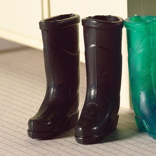 Dolls House Pair of Black Wellies