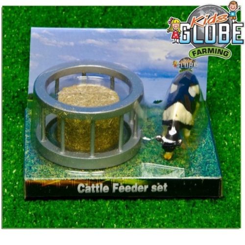 Kids Globe Feeder Ring with Round Bale and Cow - Image 3