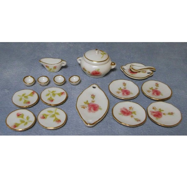 Dolls house dinner sale set