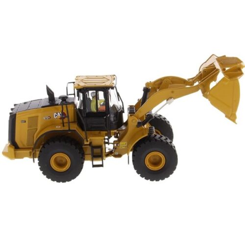 DiecastMasters Cat972 XE Wheel Loader - Image 3